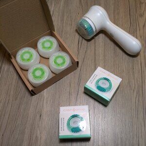 Cleansing Brush with Brush Heads